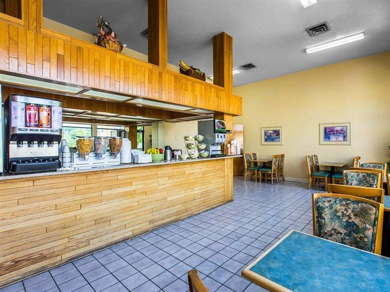 Quality Inn West Of Asheville Canton Bagian luar foto