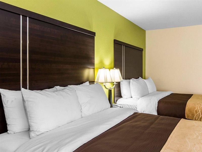 Quality Inn West Of Asheville Canton Bagian luar foto