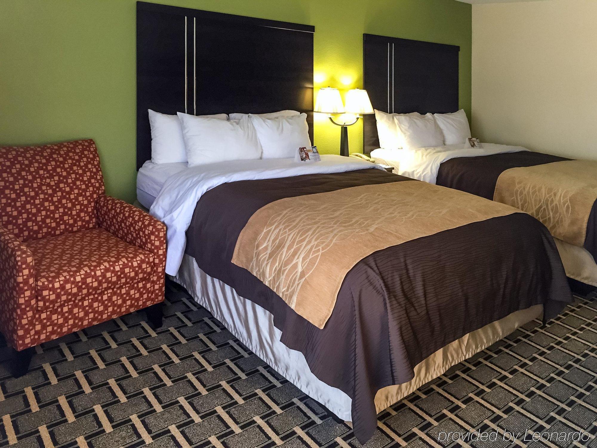 Quality Inn West Of Asheville Canton Bagian luar foto