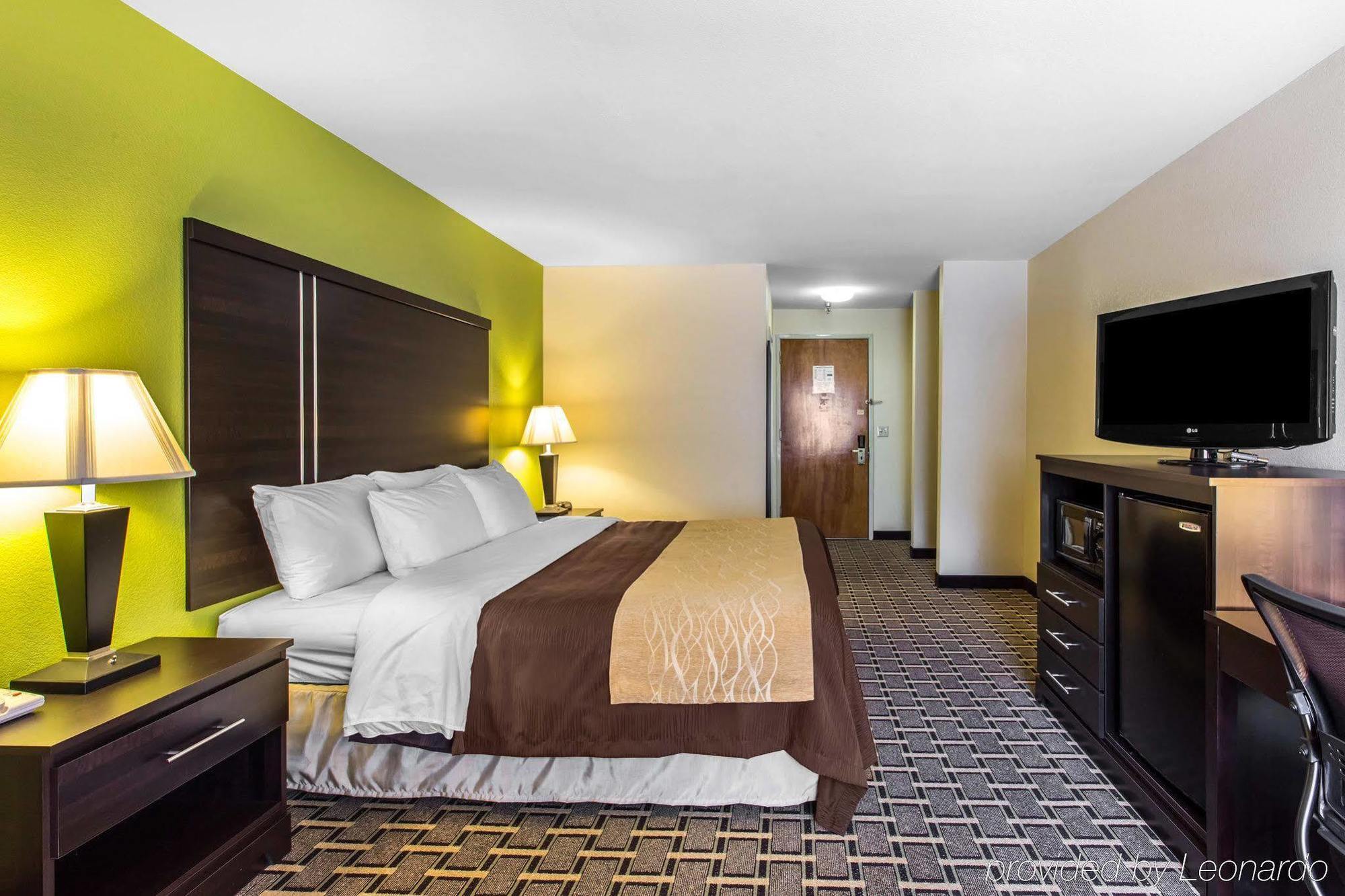 Quality Inn West Of Asheville Canton Bagian luar foto