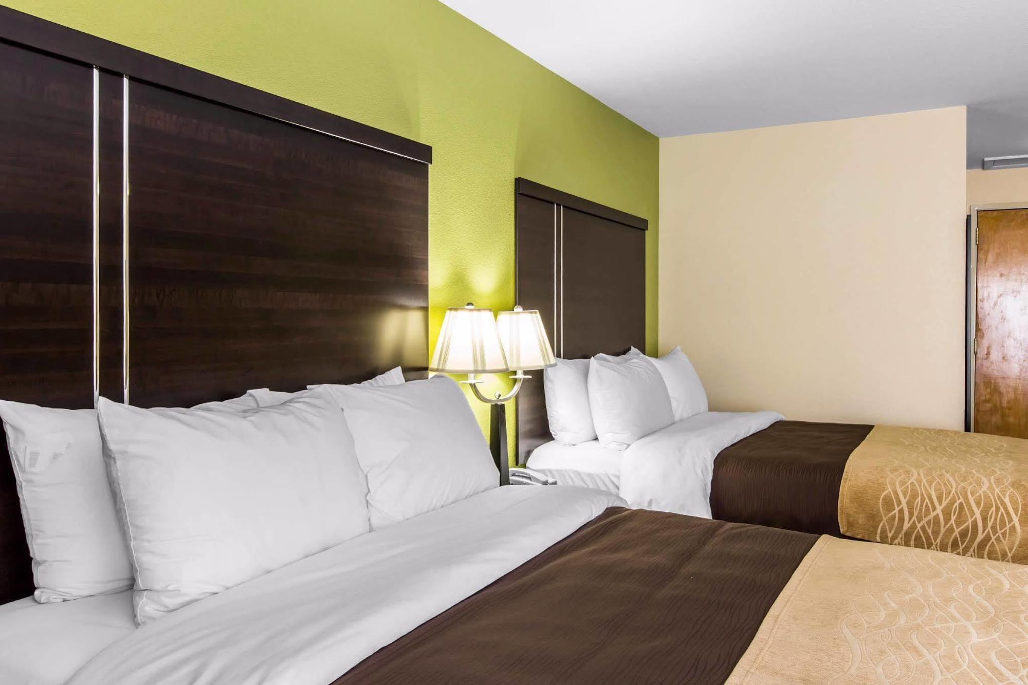 Quality Inn West Of Asheville Canton Bagian luar foto